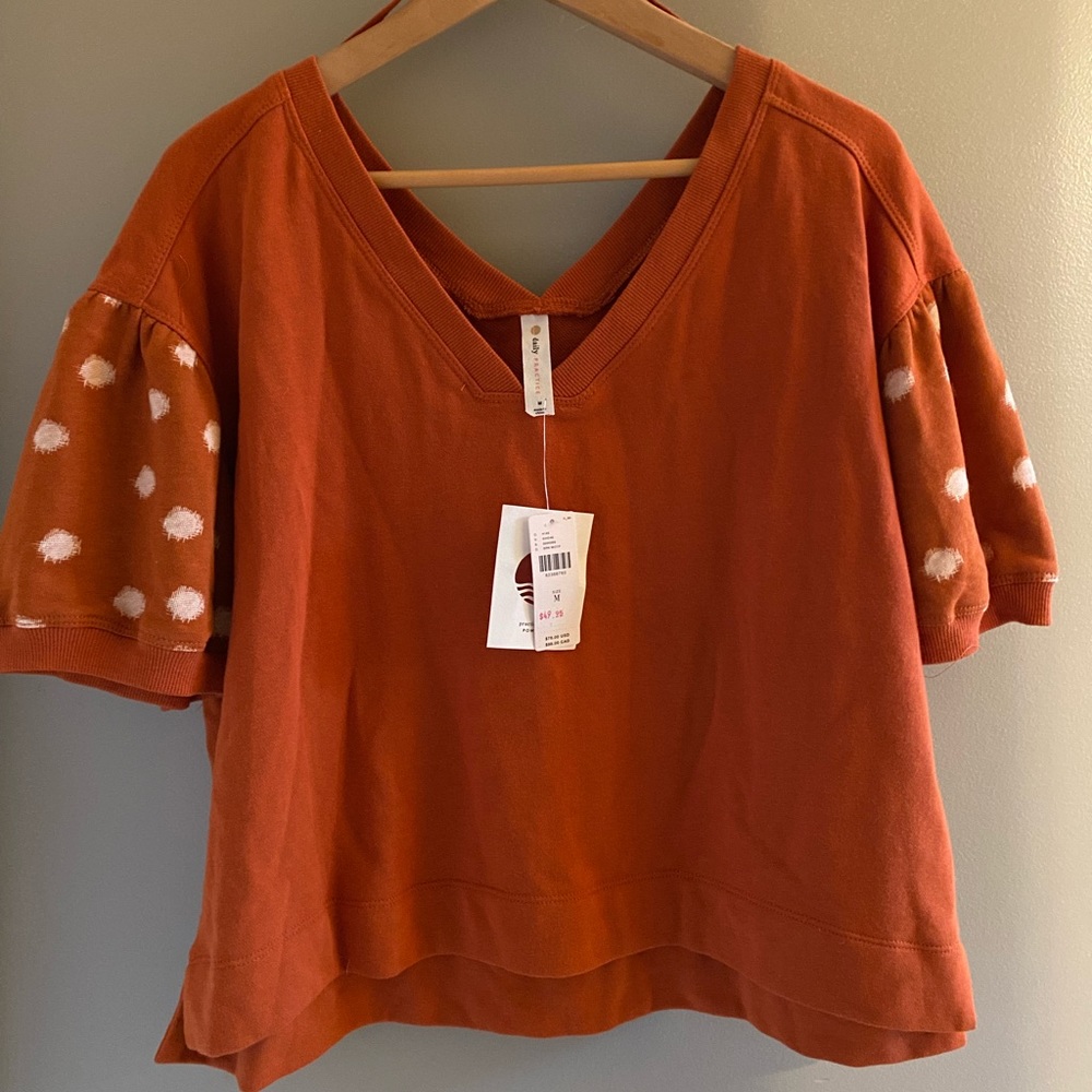 Anthropologie Daily Practice size M Short sleeved polka dot shirt